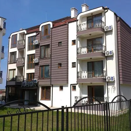 Studio Ambeli Daire
